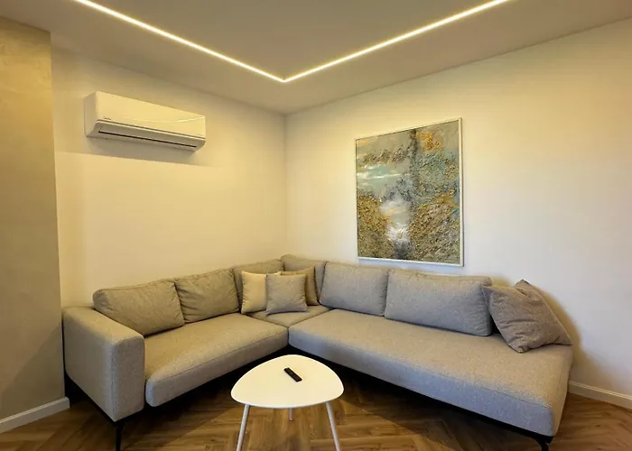 Golden Shore Apartamento