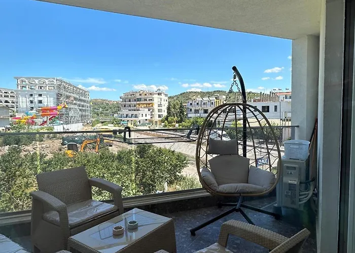 Golden Shore Appartement *